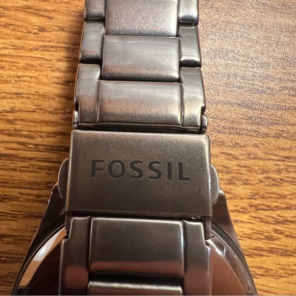 Fossil Cucumber Beetle Wristwatch￼ Womens Rhinestone Insect Bug New Battery 2243 main image 7
